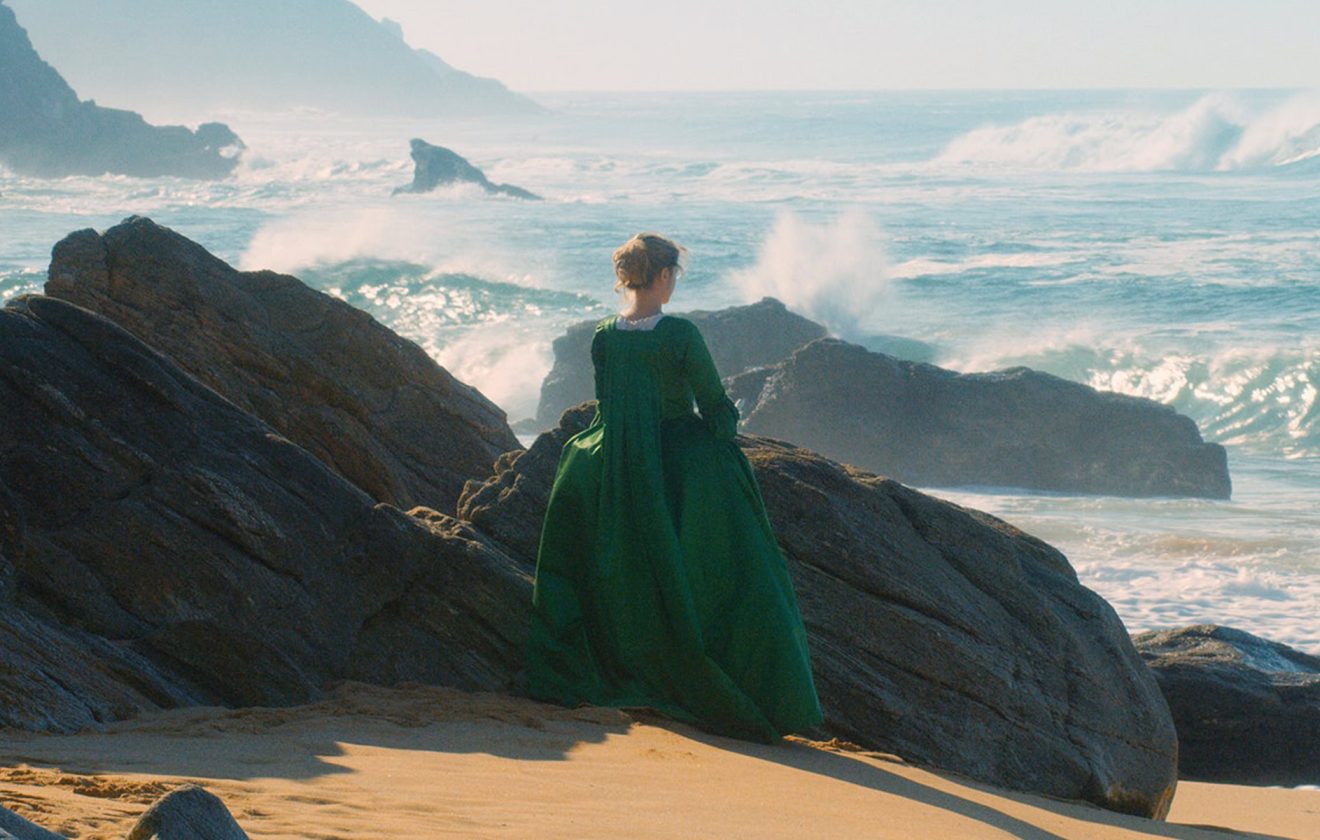 A Solitary Gaze Toward the Sea's Endless Horizon 1 content 10